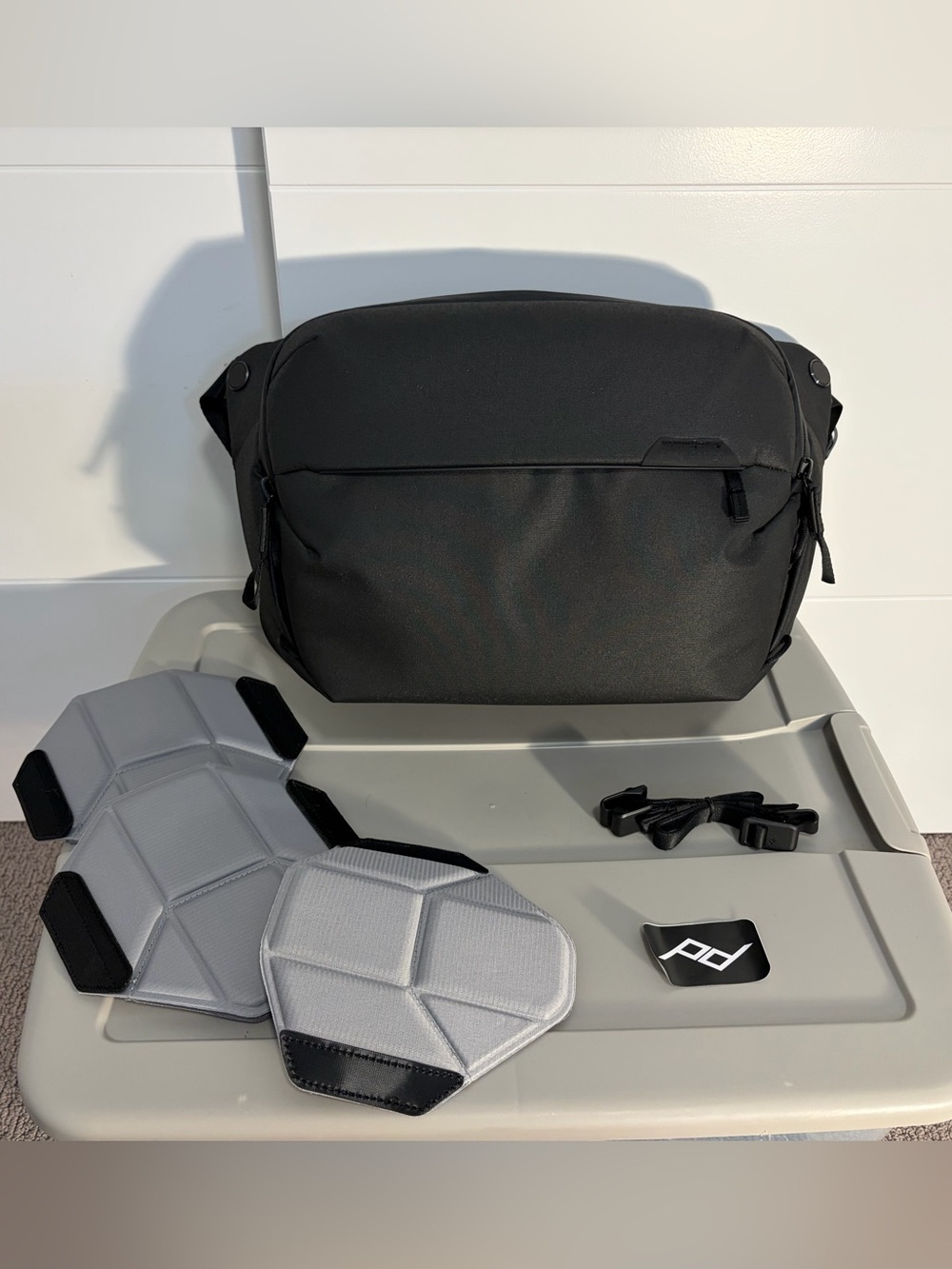 Peak Design 10L Sling (Never used, like new)